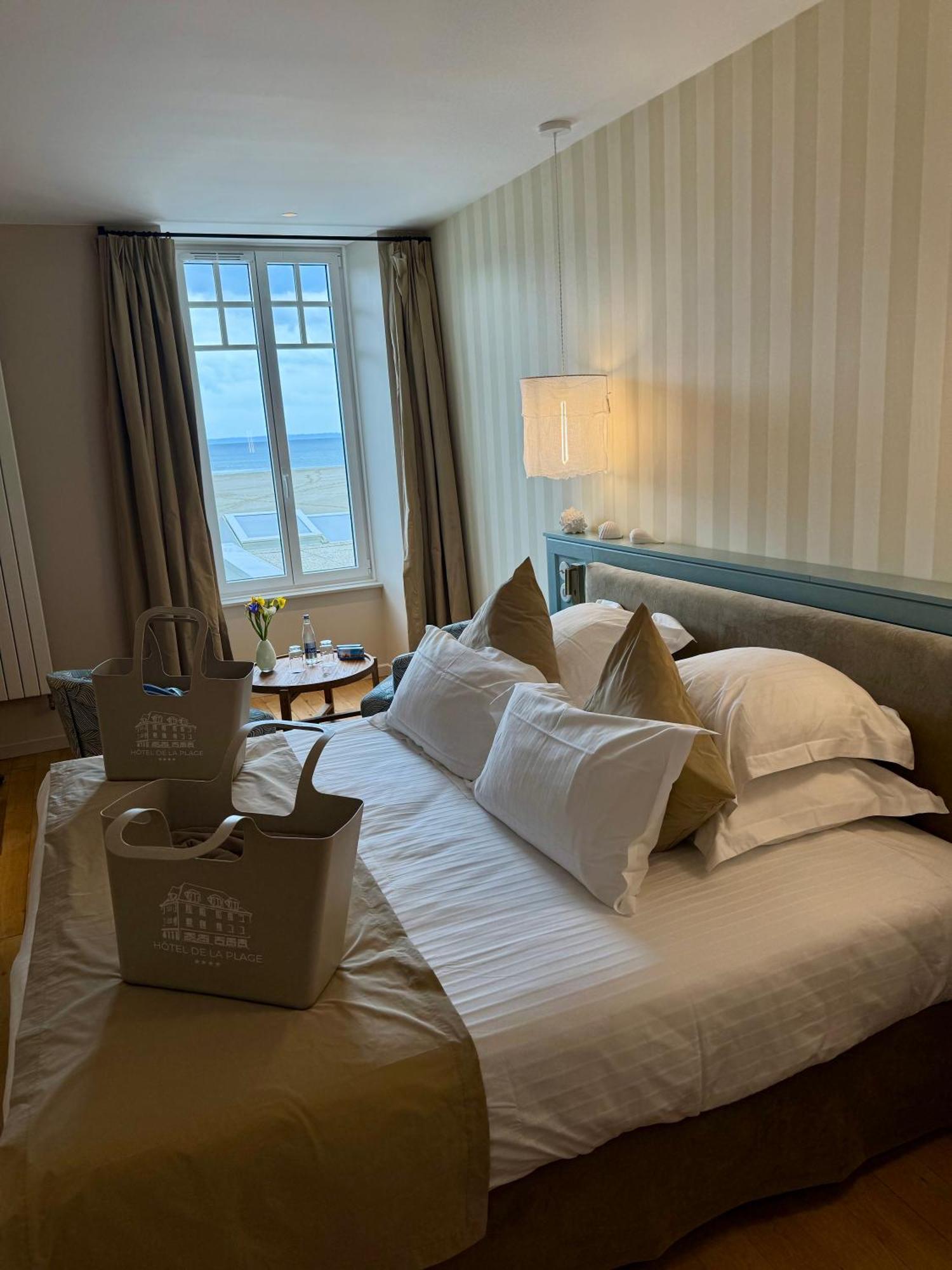 Hotel De La Plage Plonévez-Porzay Dış mekan fotoğraf
